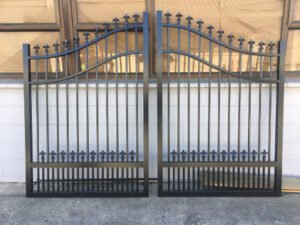 Spike Double Top Swing Gate CX-DTSWG13