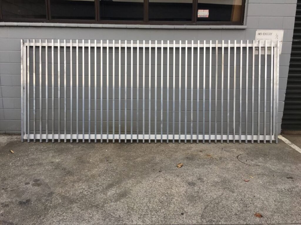 Commercial Top Sliding Gate CX-CSTSLG14