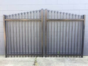 Spike Single Top Swing Gate CX-STSWG21