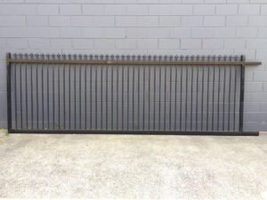Spike Single Top Sliding Gate CX-STSLG1